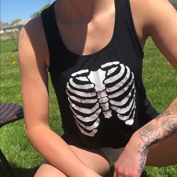 Tank top - Picture 2 of 4